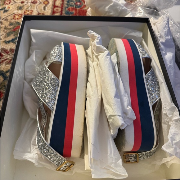 Gucci Silver Glitter Platform Sandals with Red and Blue Stripes - Picture 7 of 8